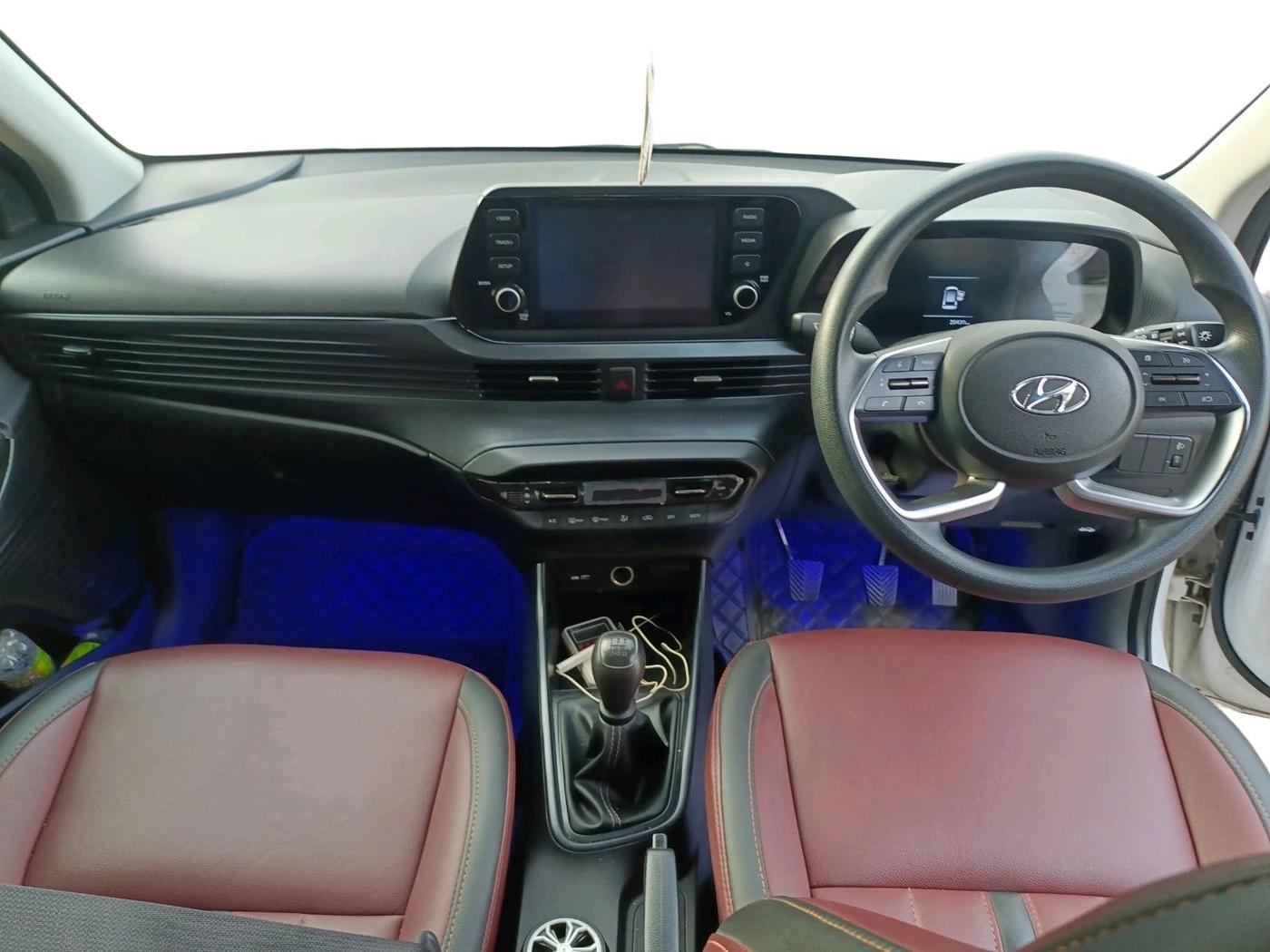 2023 Hyundai NEW I20 SPORTZ 1.2 MT, Petrol, Manual, 20,439 km, interior