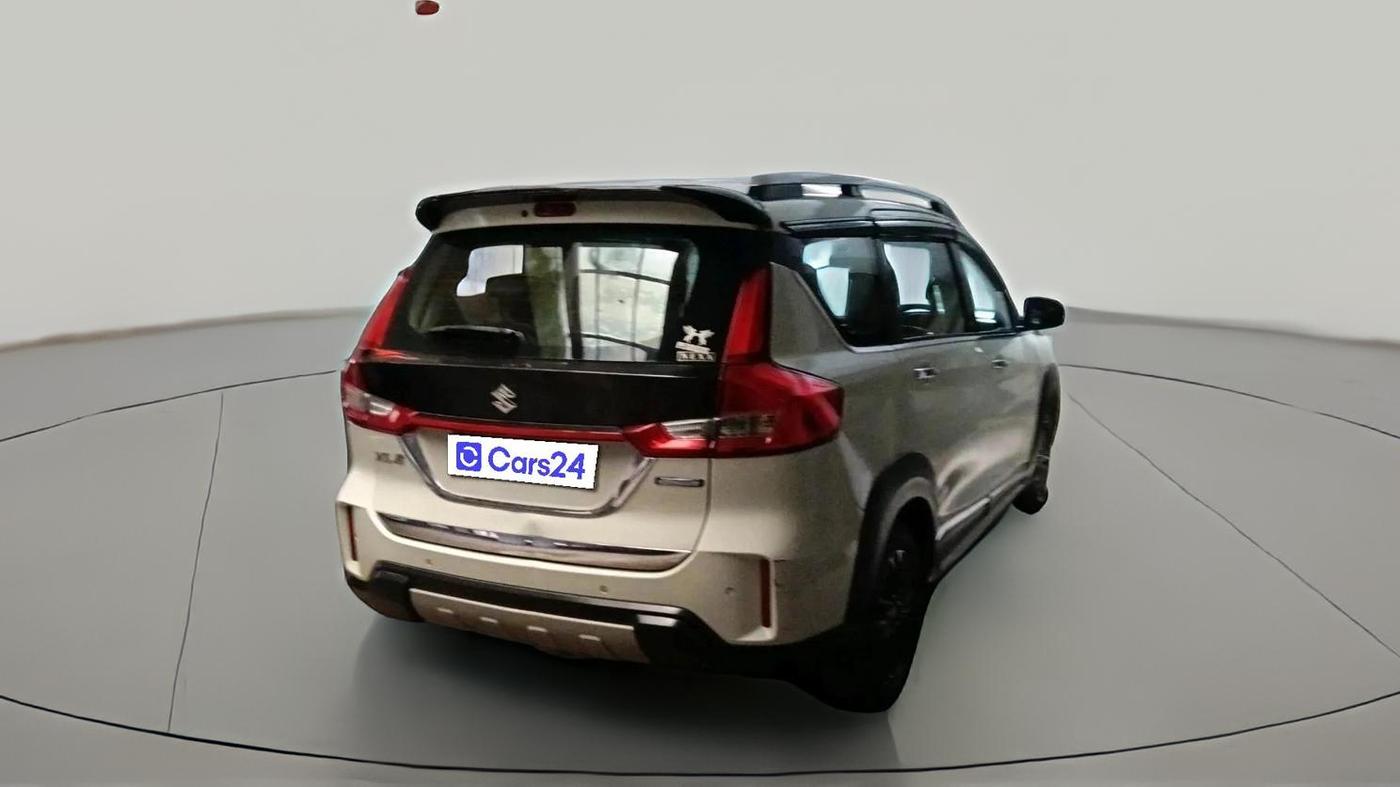 2021 Maruti XL6 ALPHA AT, Petrol, Automatic, 1,40,200 km, exterior