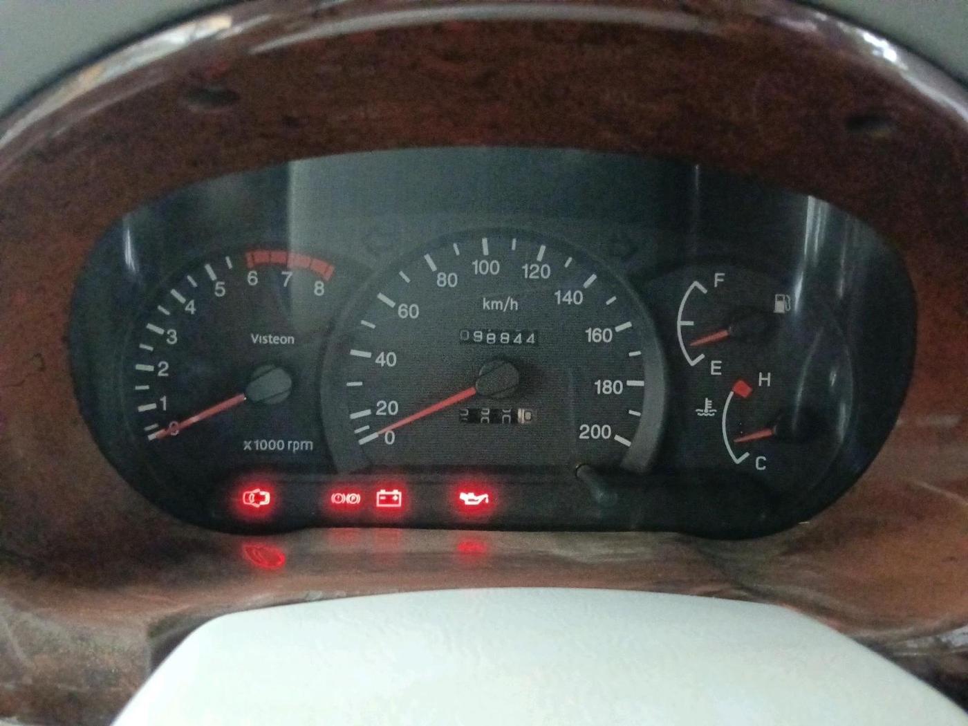 2012 Hyundai Accent GLE, CNG, Manual, 98,844 km, interior
