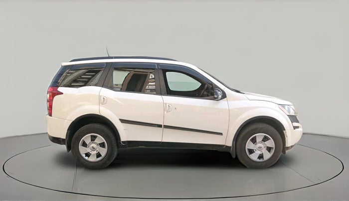 2014 Mahindra XUV500 W6, Diesel, Manual, 94,391 km, exterior