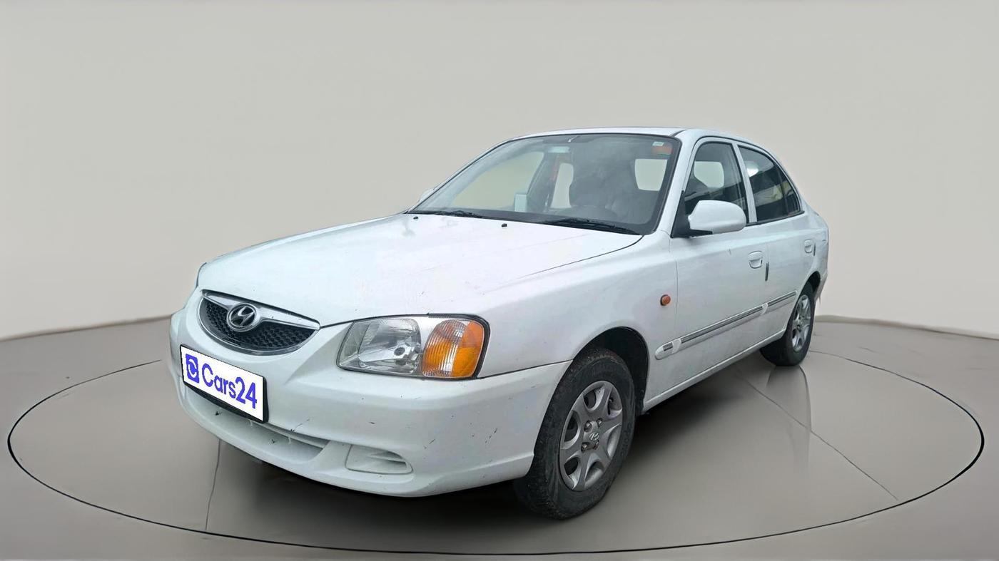 2011 Hyundai Accent GLE, CNG, Manual, 1,09,494 km, exterior