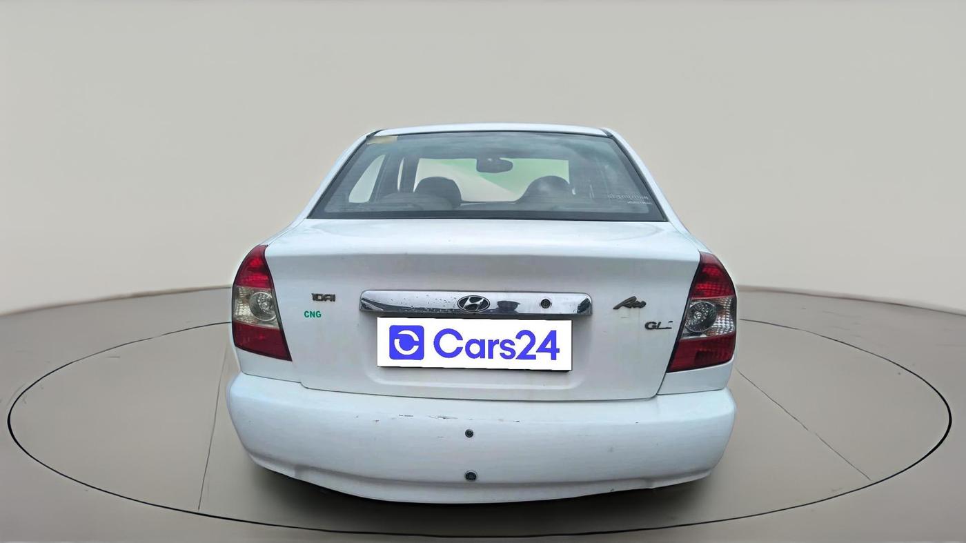 2011 Hyundai Accent GLE, CNG, Manual, 1,09,494 km, exterior