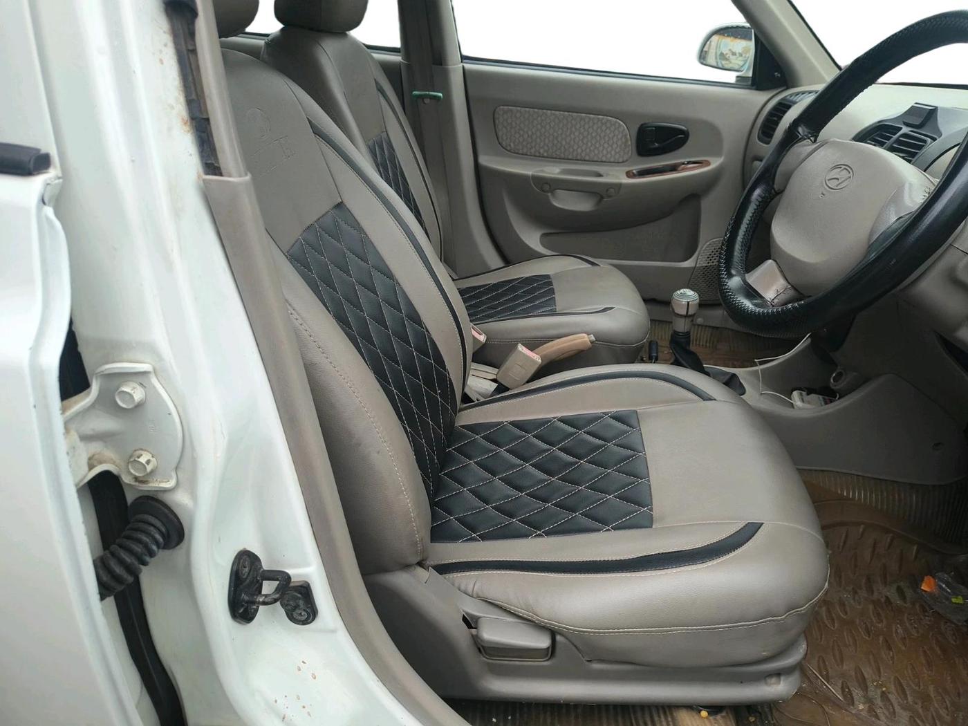 2011 Hyundai Accent GLE, CNG, Manual, 1,09,494 km, interior