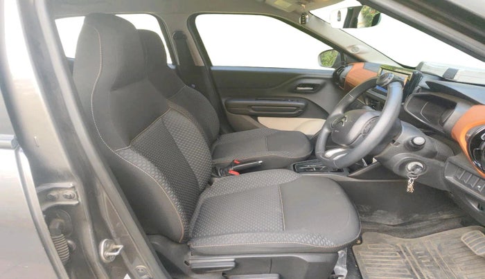 2023 CITROEN E C3 FEEL, Electric, Automatic, 21,945 km, interior