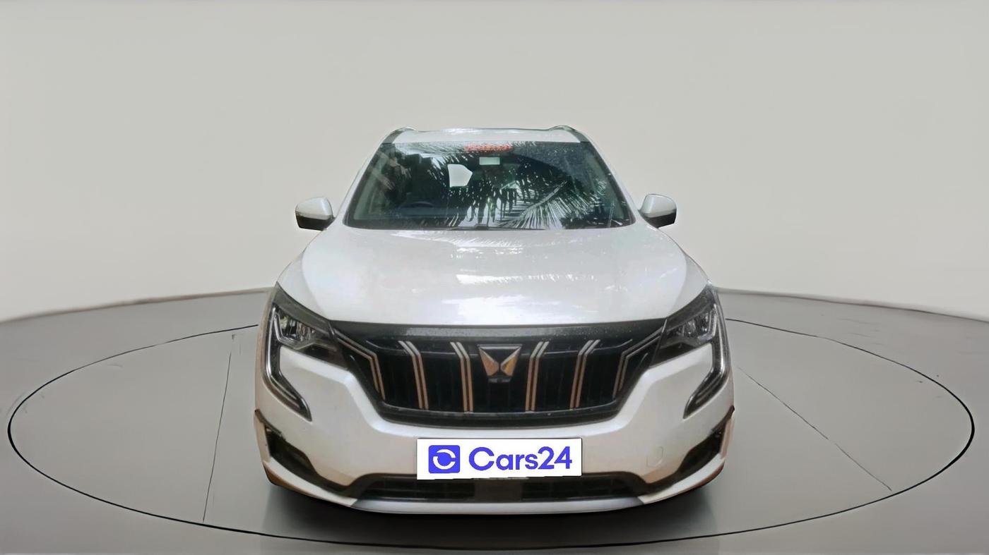 2022 Mahindra XUV700 AX 7 LUXURY P AT 7 STR, Petrol, Automatic, 36,674 km, exterior