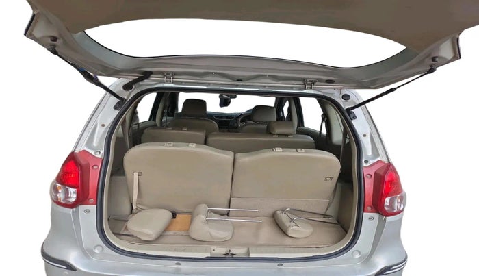 2018 Maruti Ertiga VXI, Petrol, Manual, 5,00,000 km, exterior