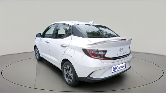 2024 Hyundai AURA SX 1.2 CNG, CNG, Manual, 44,483 km, exterior