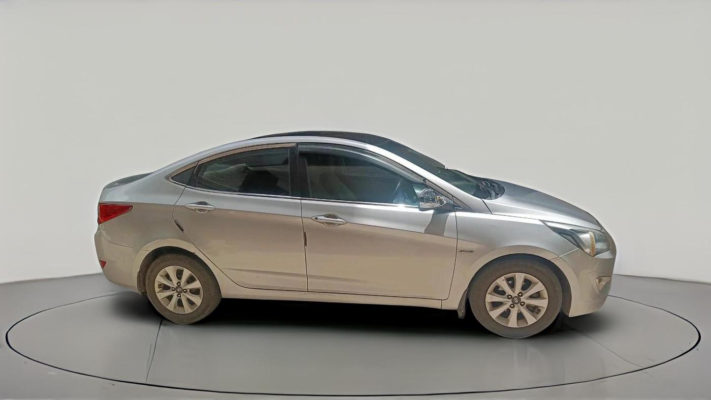 2016 Hyundai Verna FLUIDIC 1.6 CRDI SX AT 4S, Diesel, Automatic, 1,19,553 km, exterior