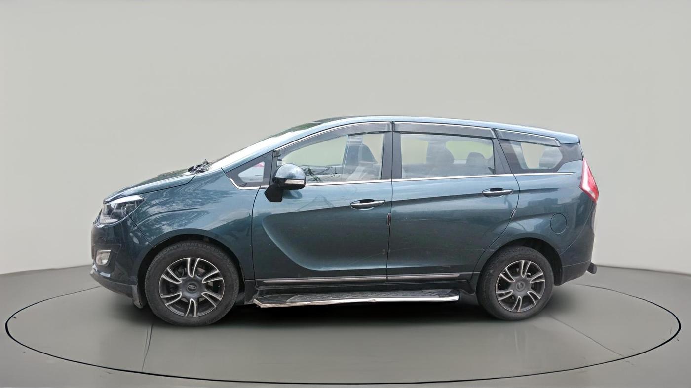2019 Mahindra MARAZZO M8 7 STR, Diesel, Manual, 53,091 km, exterior