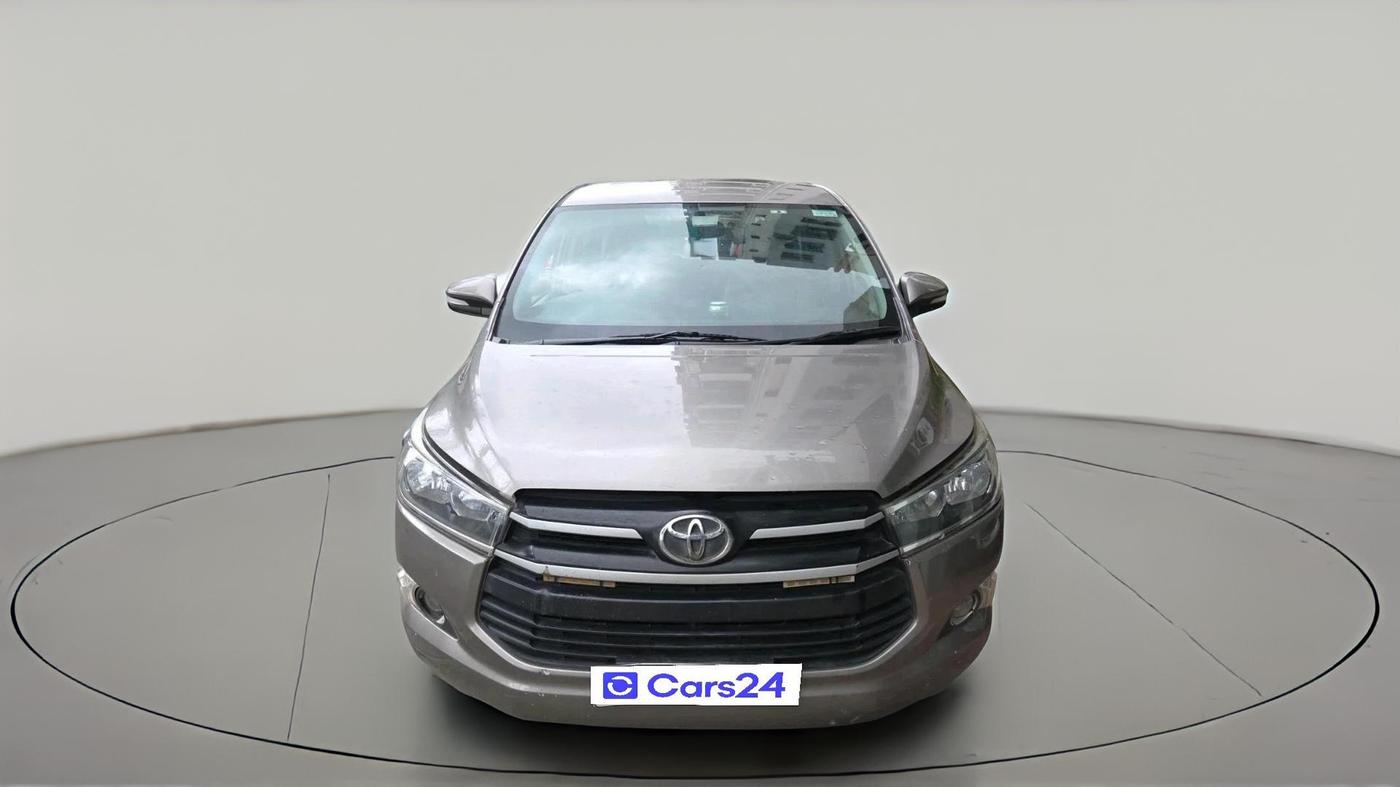 2016 Toyota Innova Crysta 2.8 GX AT 8 STR, Diesel, Automatic, 1,18,957 km, exterior