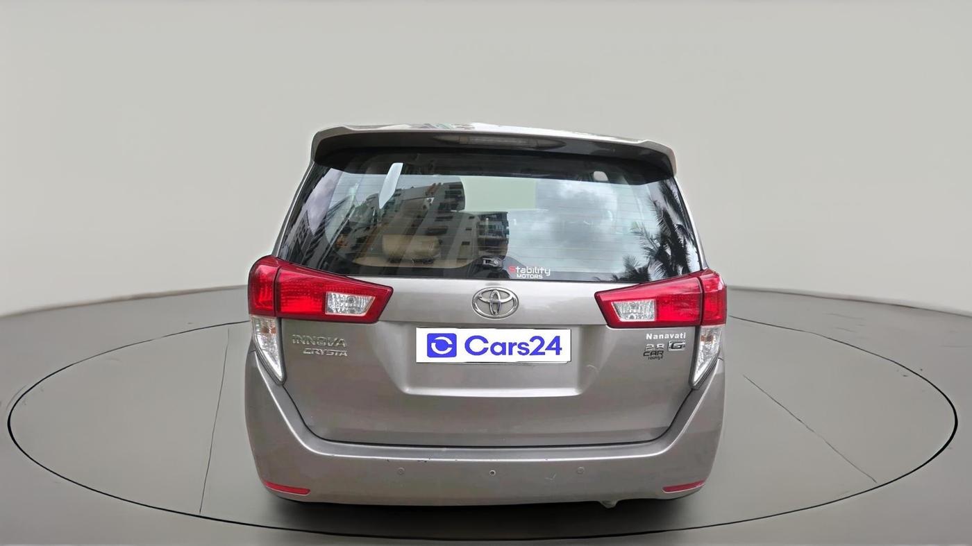 2016 Toyota Innova Crysta 2.8 GX AT 8 STR, Diesel, Automatic, 1,18,957 km, exterior