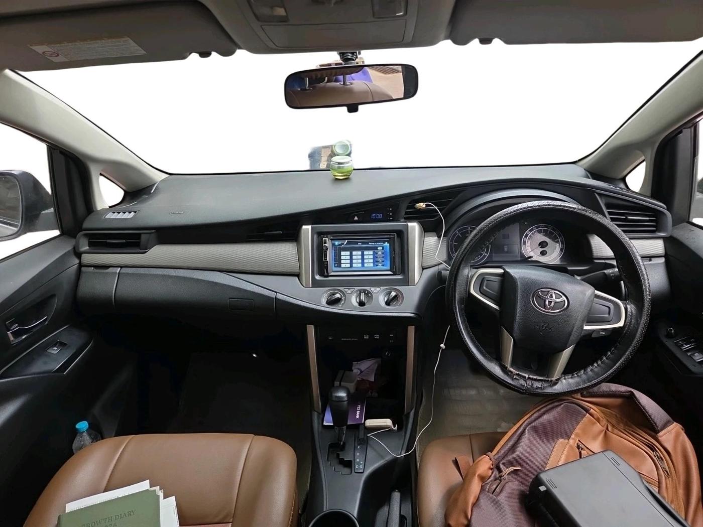 2016 Toyota Innova Crysta 2.8 GX AT 8 STR, Diesel, Automatic, 1,18,957 km, interior