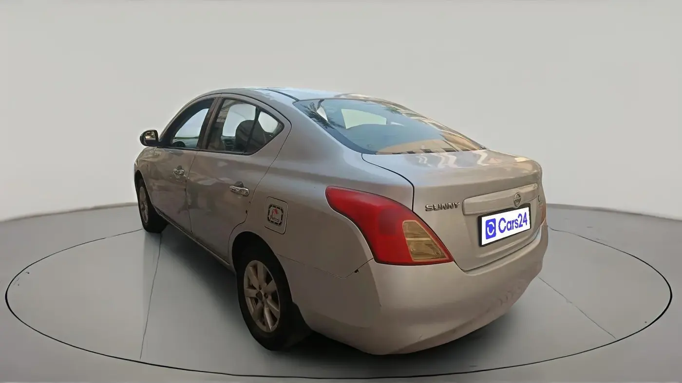 2012 Nissan Sunny XV PETROL, CNG, Manual, 68,695 km, exterior