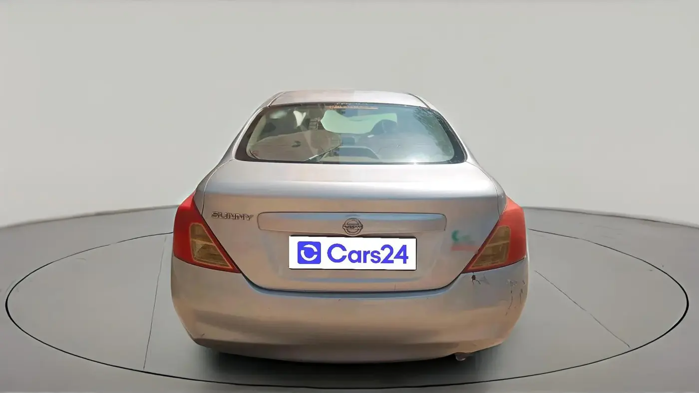 2012 Nissan Sunny XV PETROL, CNG, Manual, 68,695 km, exterior