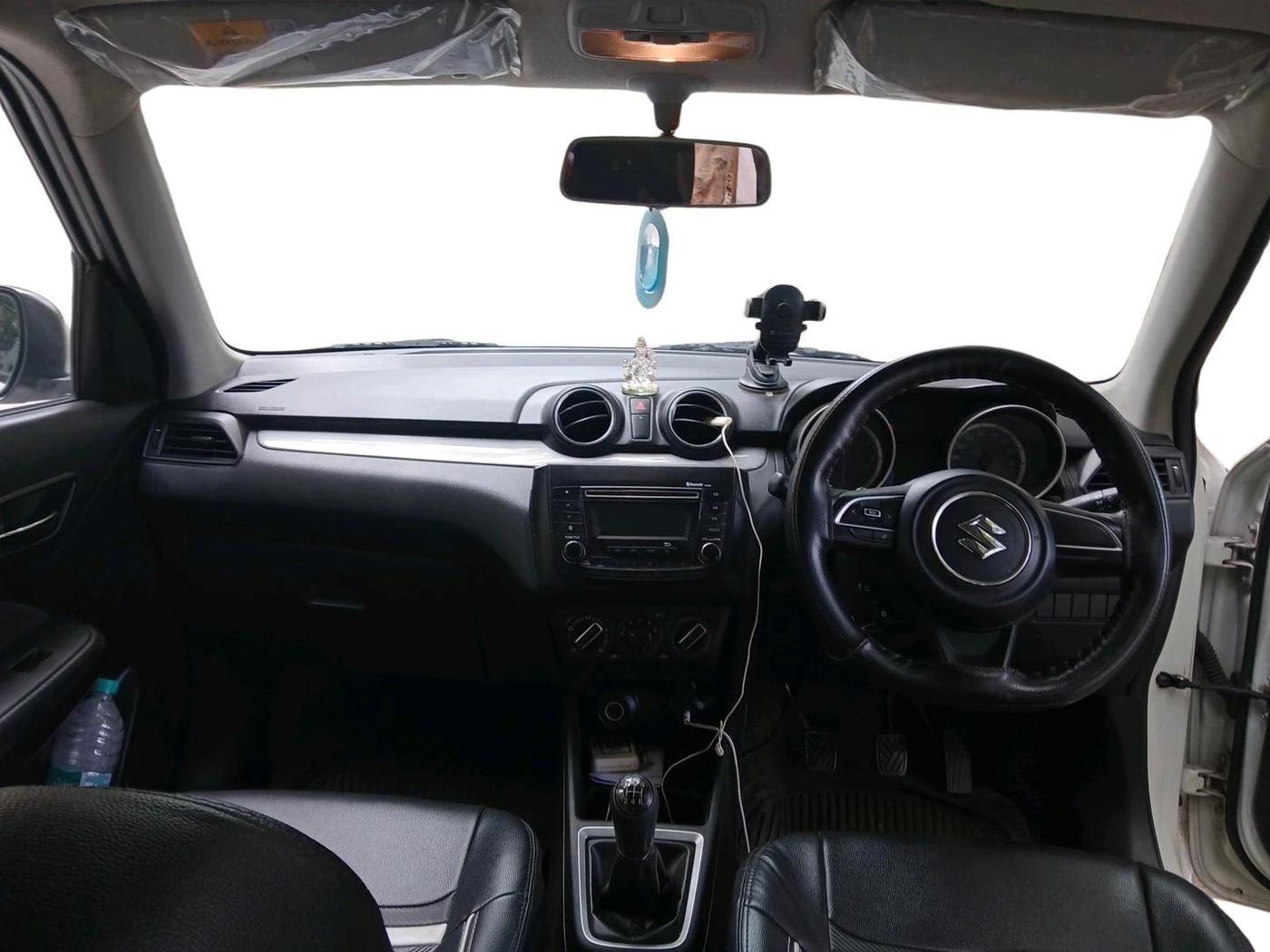 2018 Maruti Swift VXI, Petrol, Manual, 42,171 km, interior