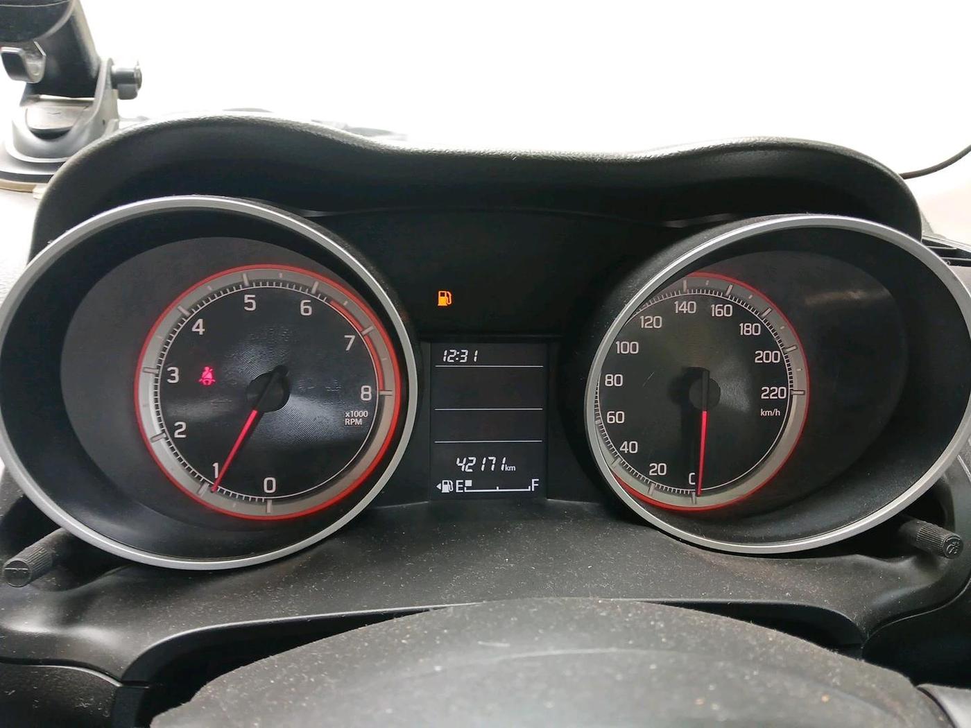 2018 Maruti Swift VXI, Petrol, Manual, 42,171 km, interior