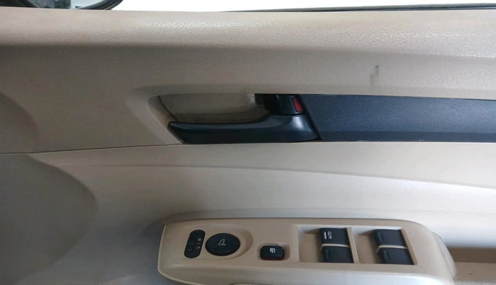 2011 Honda City 1.5L I-VTEC S MT, Petrol, Manual, 1,05,701 km, interior