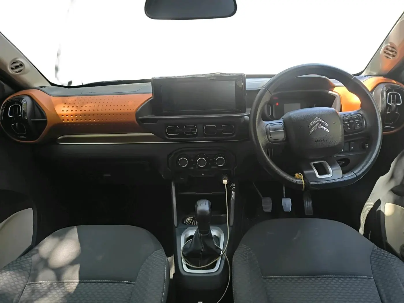 2023 CITROEN C3 SHINE 1.2, CNG, Manual, 67,681 km, interior