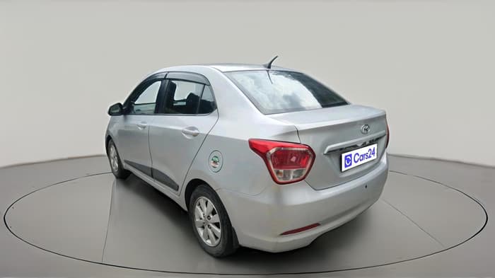 2015 Hyundai Xcent SX 1.2, CNG, Manual, 1,12,886 km, exterior