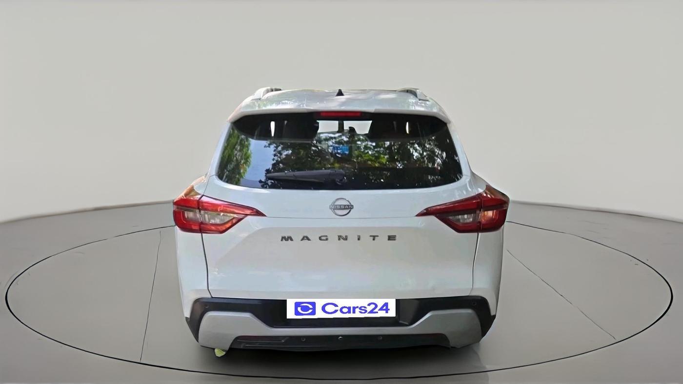 2022 Nissan MAGNITE XE, CNG, Manual, 46,289 km, exterior