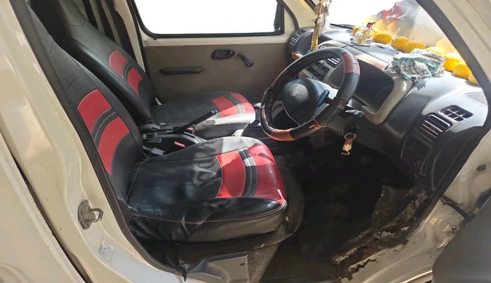 2016 Maruti Eeco 5 STR WITH A/C+HTR, CNG, Manual, 1 km, interior