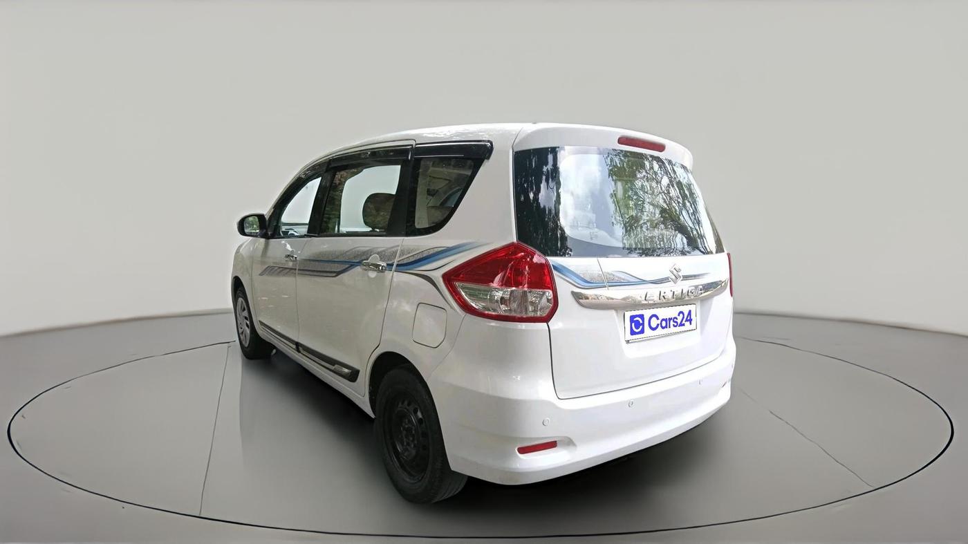 2016 Maruti Ertiga VXI, CNG, Manual, 1,11,702 km, exterior