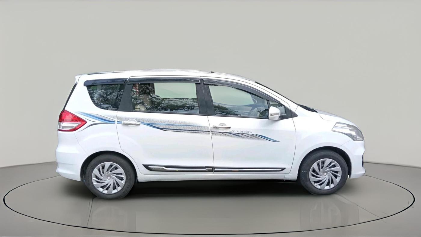 2016 Maruti Ertiga VXI, CNG, Manual, 1,11,702 km, exterior