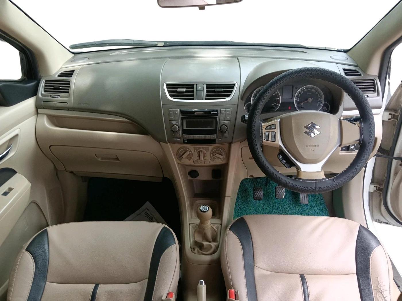 2016 Maruti Ertiga VXI, CNG, Manual, 1,11,702 km, interior