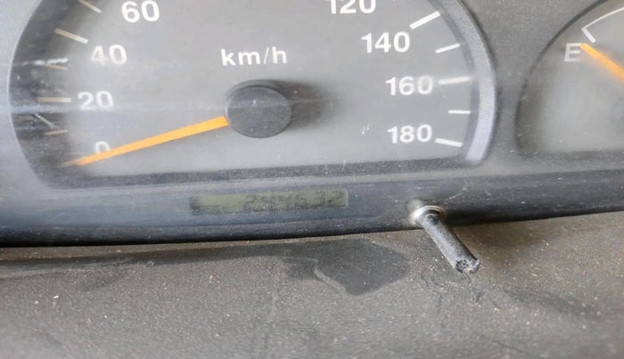 2013 Chevrolet Tavera NEO 3 LS 10 STR BS III, Diesel, Manual, 2,44,632 km, interior