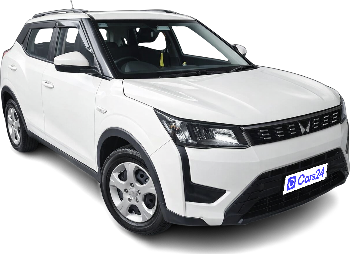 2022 Mahindra XUV300 - SUV - Diesel - Automatic - ₹8.30 lakh