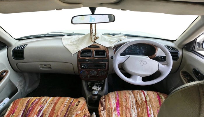 2011 Hyundai Accent GLE, CNG, Manual, 1,19,466 km, interior