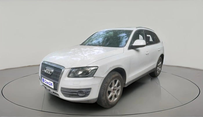2011 Audi Q5 2.0 TDI QUATTRO, Diesel, Automatic, 1,36,637 km, exterior