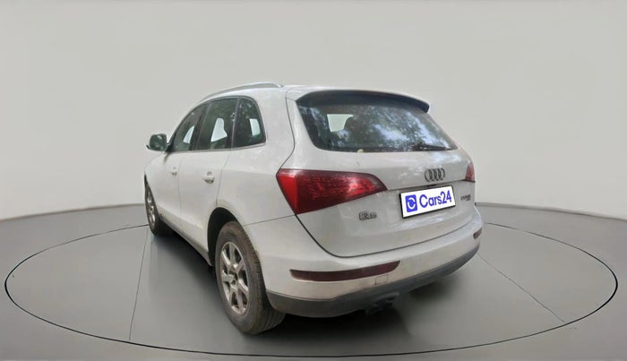 2011 Audi Q5 2.0 TDI QUATTRO, Diesel, Automatic, 1,36,637 km, exterior