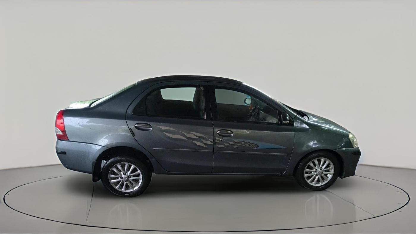 2014 Toyota Etios VD, Diesel, Manual, 1,90,556 km, exterior