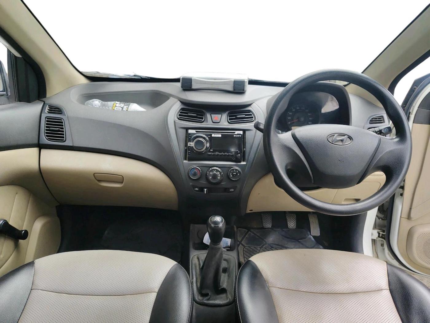 2015 Hyundai Eon D-LITE+, Petrol, Manual, 56,833 km, interior