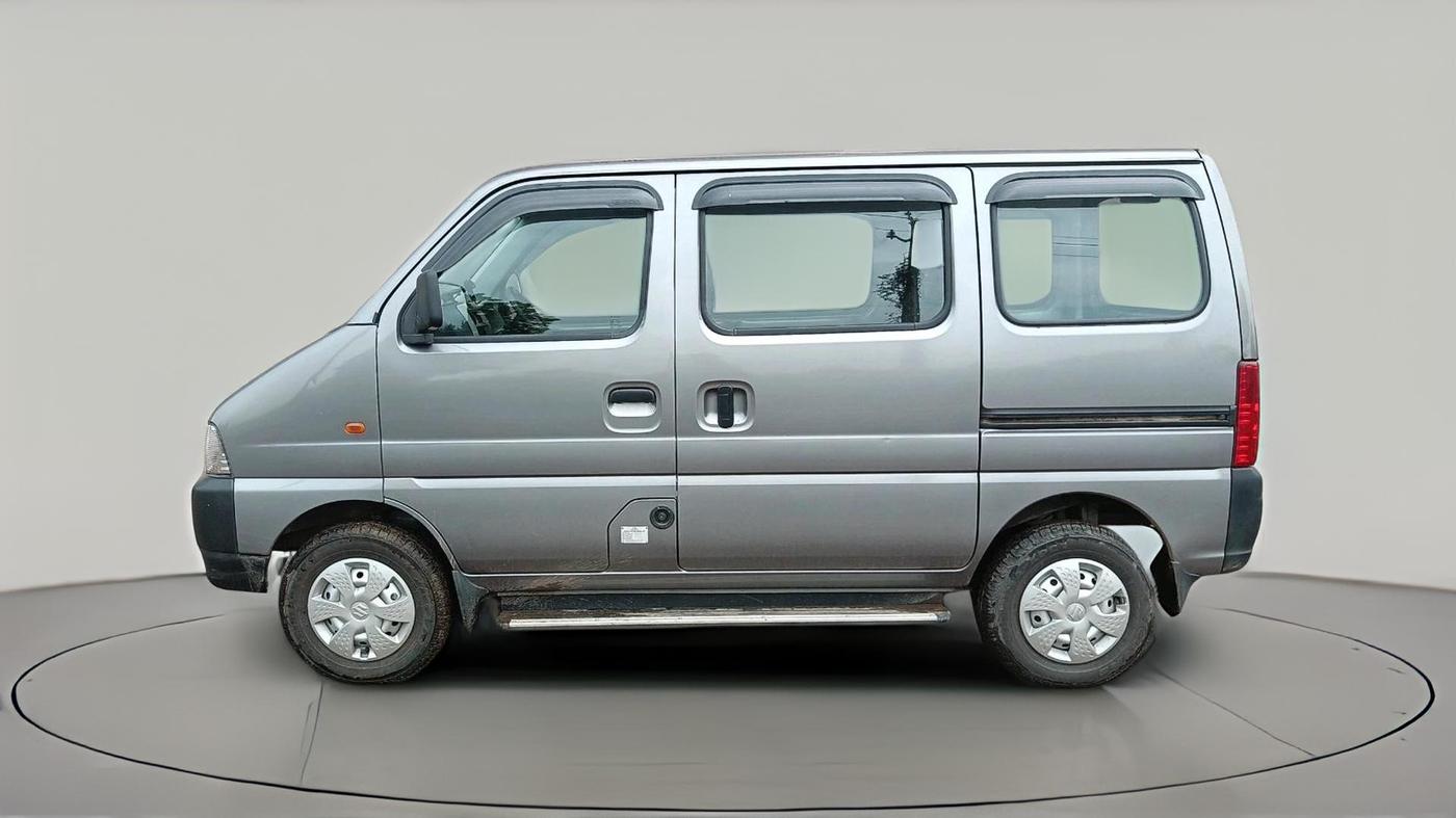 2025 Maruti Eeco 5 STR AC CNG, CNG, Manual, 5,379 km, exterior