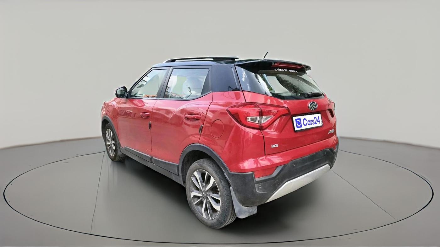 2019 Mahindra XUV300 W8 (O) 1.2 PETROL, Petrol, Manual, 72,565 km, exterior