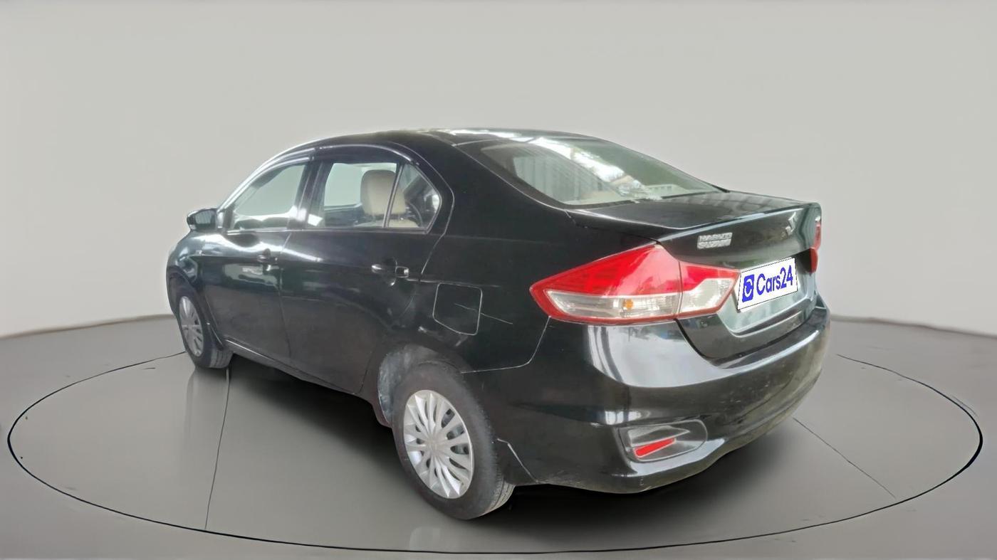 2016 Maruti Ciaz VXI (O), Petrol, Manual, 1,35,313 km, exterior