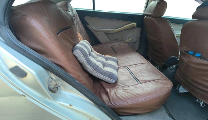 2011 Tata Indica Vista TERRA TDI, Diesel, Manual, 1,87,720 km, interior