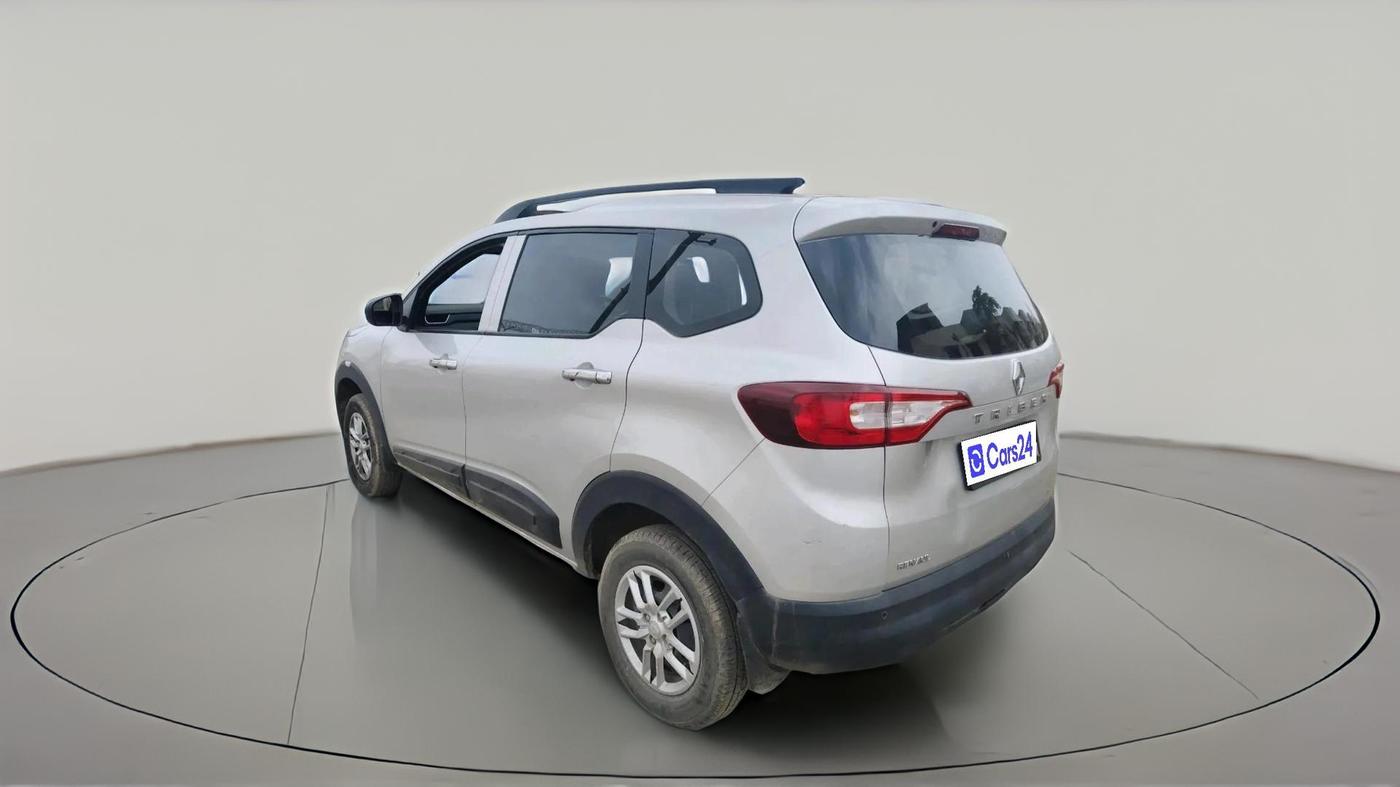 2023 Renault TRIBER RXL MT, Petrol, Manual, 17,315 km, exterior