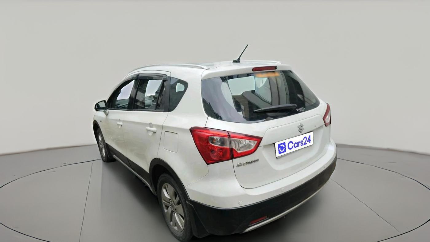 2015 Maruti S Cross ALPHA 1.6, Diesel, Manual, 90,472 km, exterior