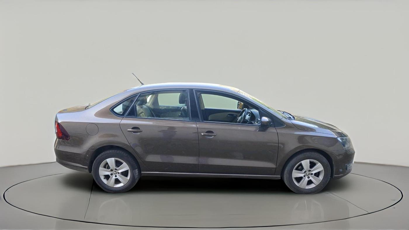 2020 Skoda Rapid AMBITION AT TSI, Petrol, Automatic, 1,11,268 km, exterior