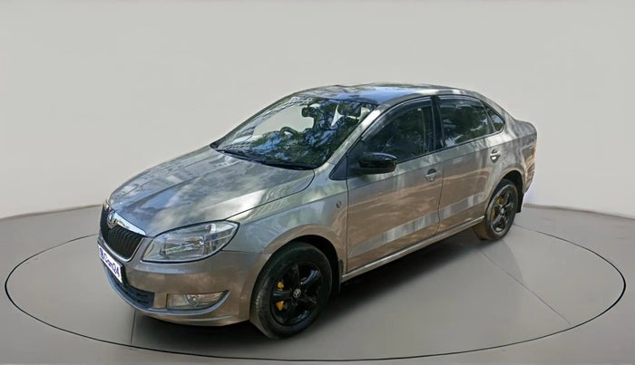 2013 Skoda Rapid ELEGANCE 1.6 TDI CR MT, Diesel, Manual, 1,41,571 km, exterior