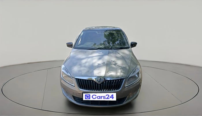 2013 Skoda Rapid ELEGANCE 1.6 TDI CR MT, Diesel, Manual, 1,41,571 km, exterior