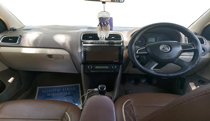 2013 Skoda Rapid ELEGANCE 1.6 TDI CR MT, Diesel, Manual, 1,41,571 km, interior