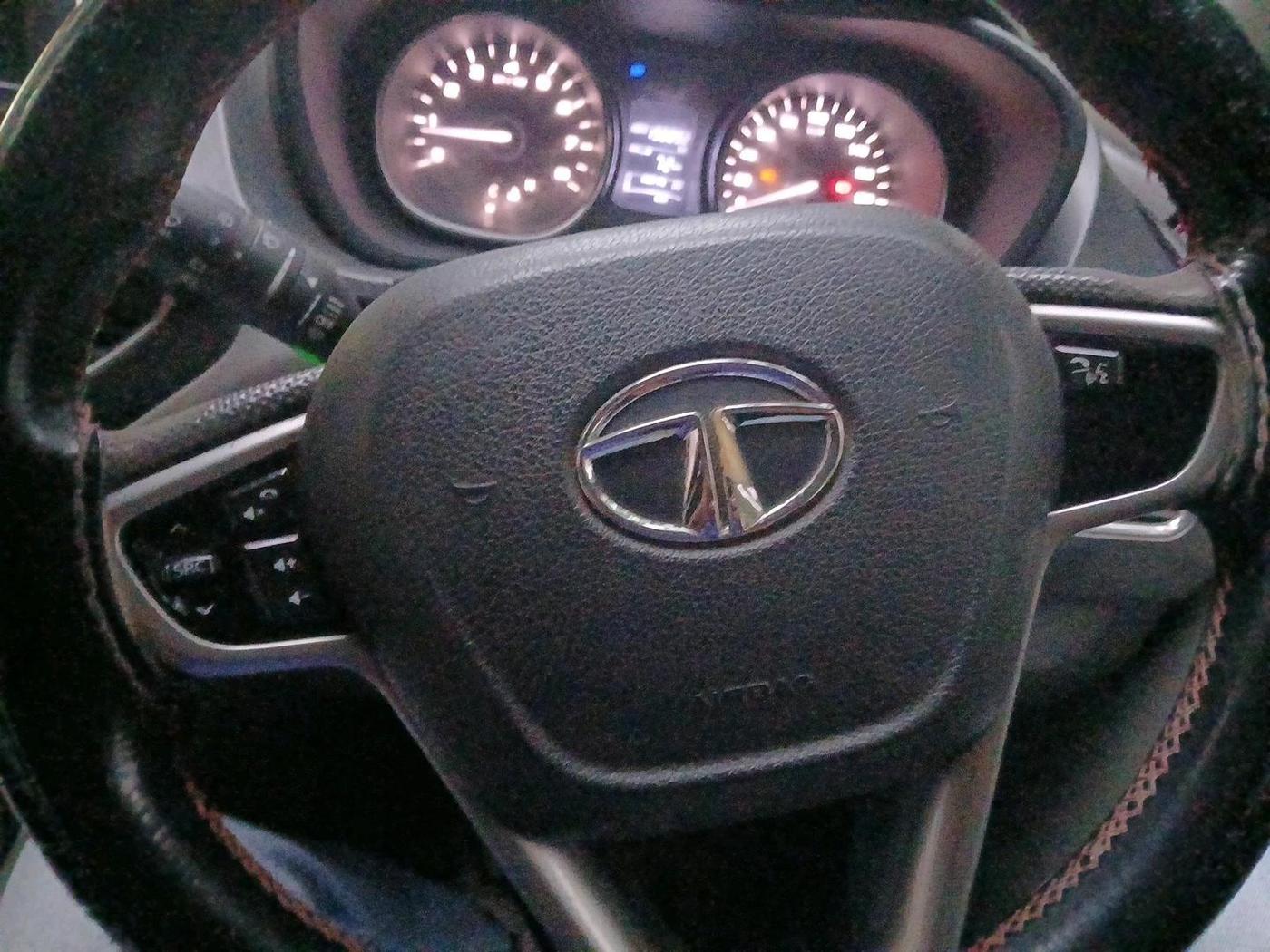 2017 Tata NEXON XZ PLUS DIESEL, Diesel, Manual, 1,56,892 km, interior