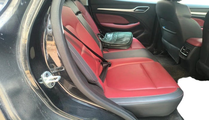 2023 MG ASTOR SAVVY 1.3 TURBO AT S RED, Petrol, Automatic, 18,972 km, interior