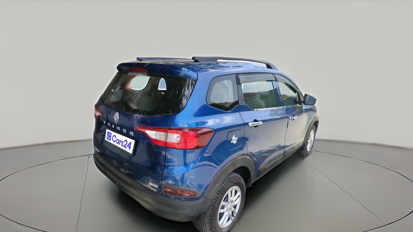 2021 Renault TRIBER RXL MT, Petrol, Manual, 74,250 km, exterior