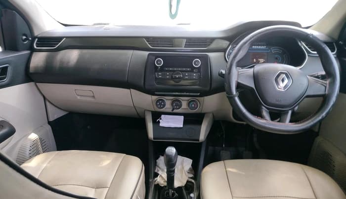 2021 Renault TRIBER RXL MT, Petrol, Manual, 74,096 km, interior