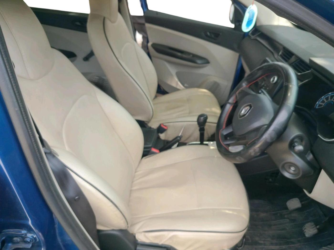 2021 Renault TRIBER RXL MT, Petrol, Manual, 74,250 km, interior